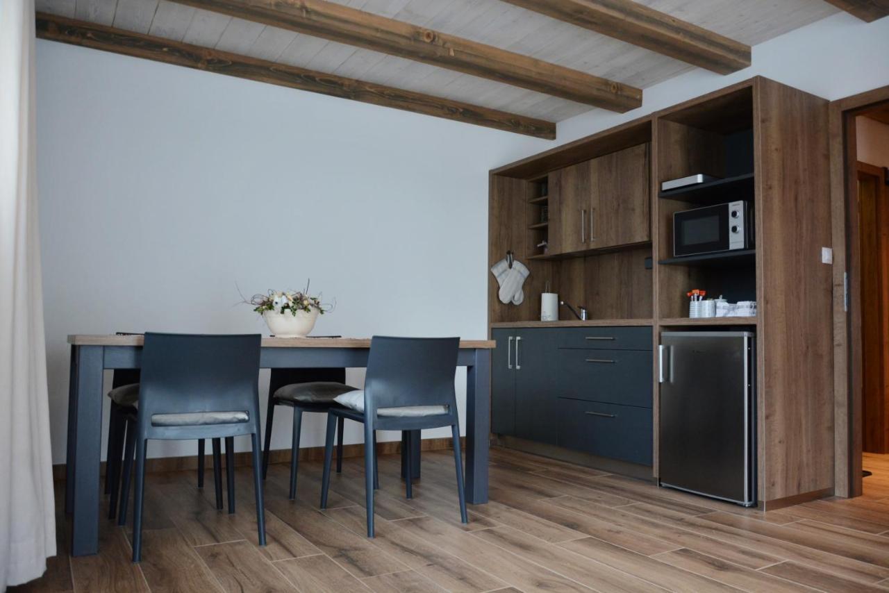Apartmany Poco Loco Pec pod Snezkou Exteriör bild